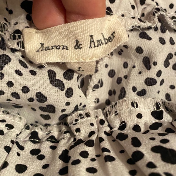 Spotted Ruffled Skirt With Shorts (Skort) Elastic Waist Band - Picture 4 of 4